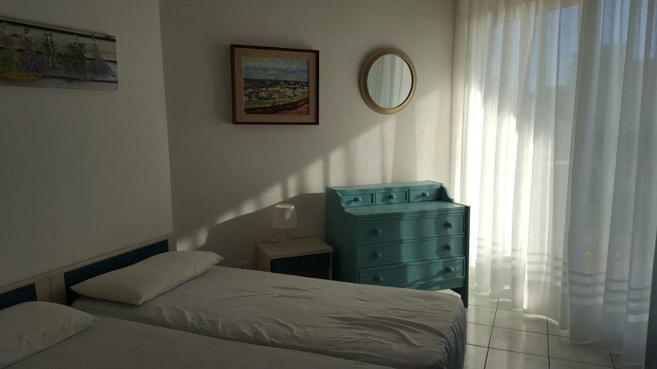 Residence Natante - Walterigato Apartments Solo Per Famiglie リド・ディ・イエゾロ エクステリア 写真